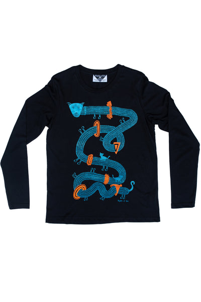 The Time Travelling Dog Women's Longsleeve